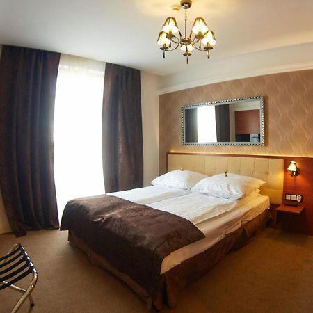 ז'ורי Hotel&Spa Kameleon מראה חיצוני תמונה