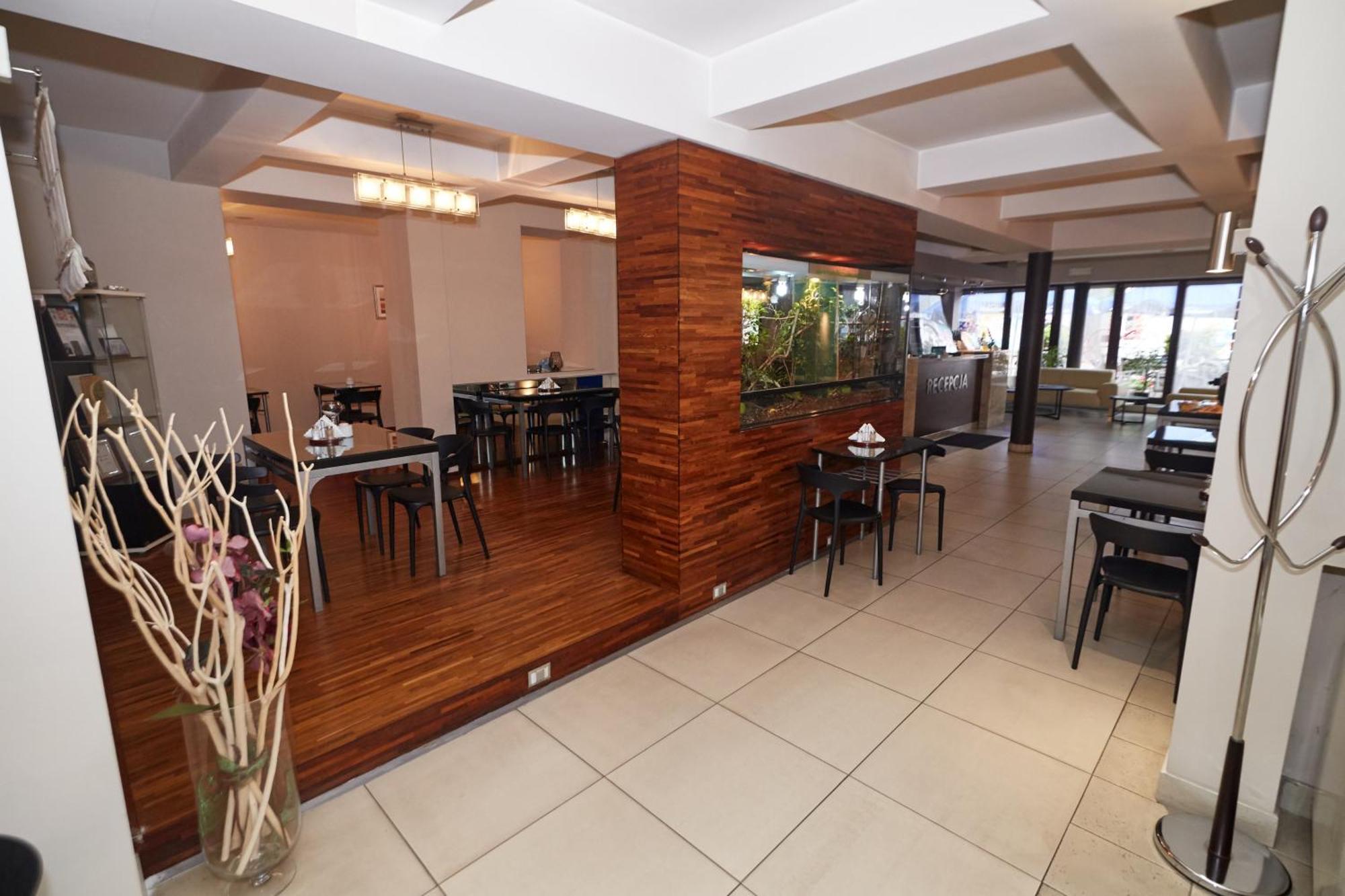 ז'ורי Hotel&Spa Kameleon מראה חיצוני תמונה